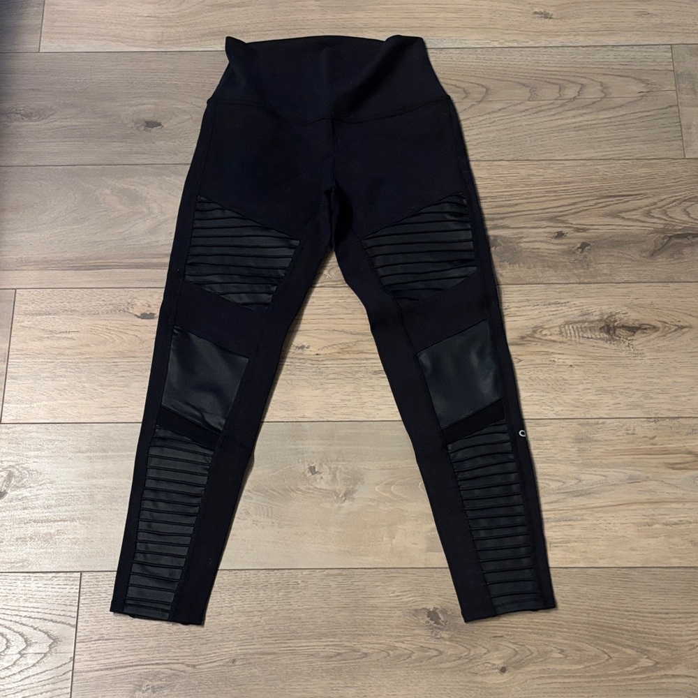 Alo Moto Leggings